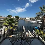 בית נופש La Marina Des Remparts *