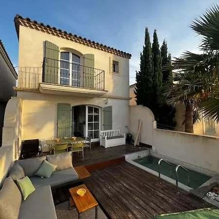 Holiday home La Marina Des Remparts